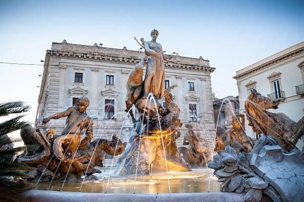 Appartamento Al Posto Giusto Syracuse Ngoại thất bức ảnh